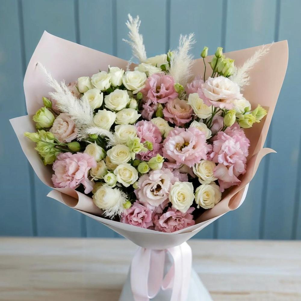 Букет цветов из: Альстромерии и Розы в Карагаче