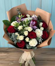 Букет цветов из:  Розы и Альстромерии в Карагаче