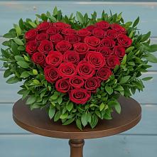 Цветочная композиция из Розы в виде сердца #REPLACE_PRED# Карагаче