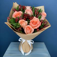 Букет цветов из:  Розы и Альстромерии в Карагаче