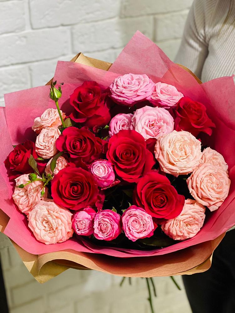 Букет цветов из: Розы в Карагаче