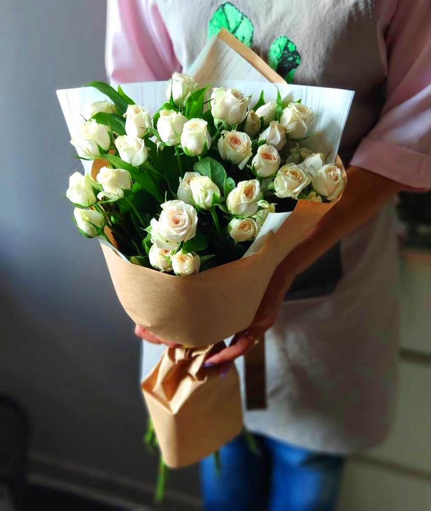 Букет цветов из: Розы в Карагаче