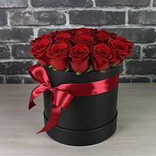 Цветочная композиция из Розы в шляпной коробке #REPLACE_PRED# Карагаче