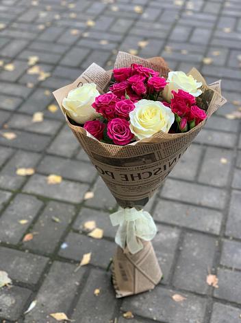 Букет цветов из: Розы в Карагаче