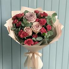 Букет цветов из:  Гвоздики и Розы в Карагаче