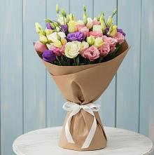 Букет цветов из:  Лизиантусы в Карагаче