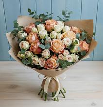 Букет цветов из:  Альстромерии и Розы в Карагаче