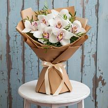 Букет цветов из:  Орхидеи и Розы в Карагаче